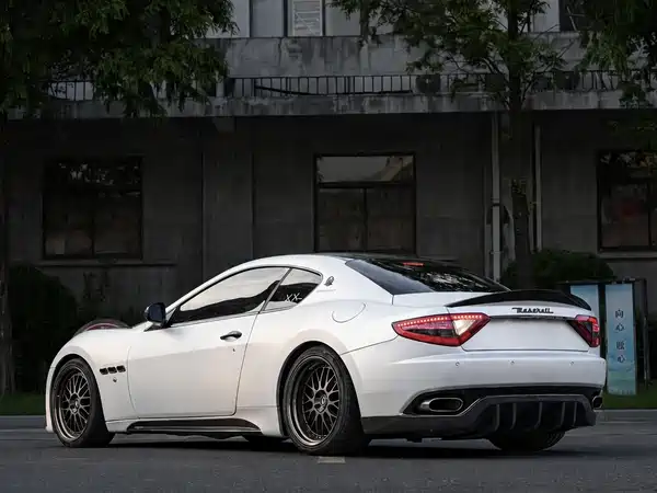 Maserati Granturismo 2010