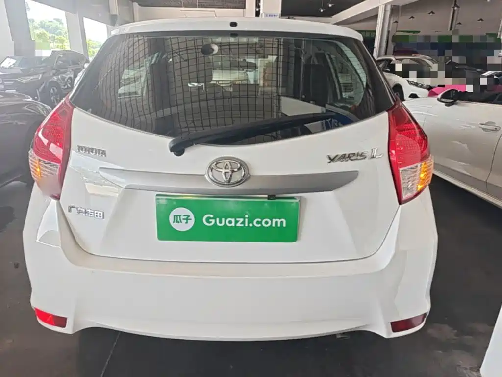 Toyota Yaris L 2016