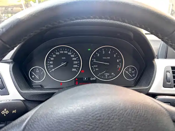 BMW 3 Series 2015