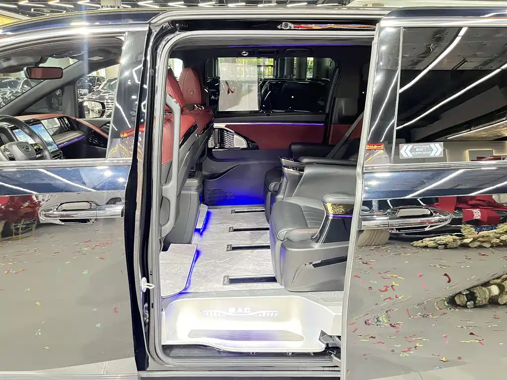GAC Motor Trumpchi M8 2024