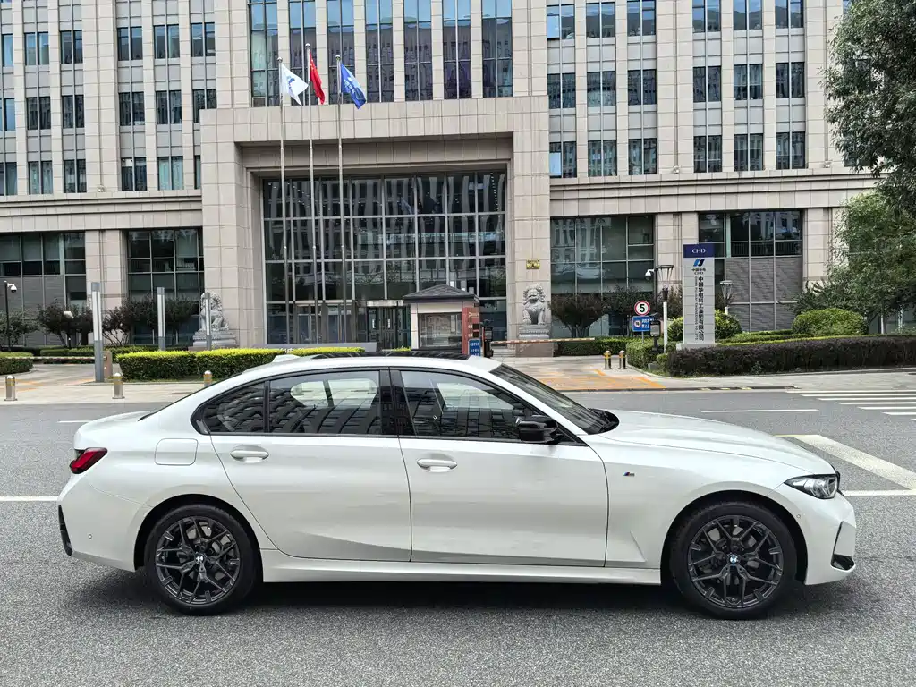 BMW 3 Series 2026