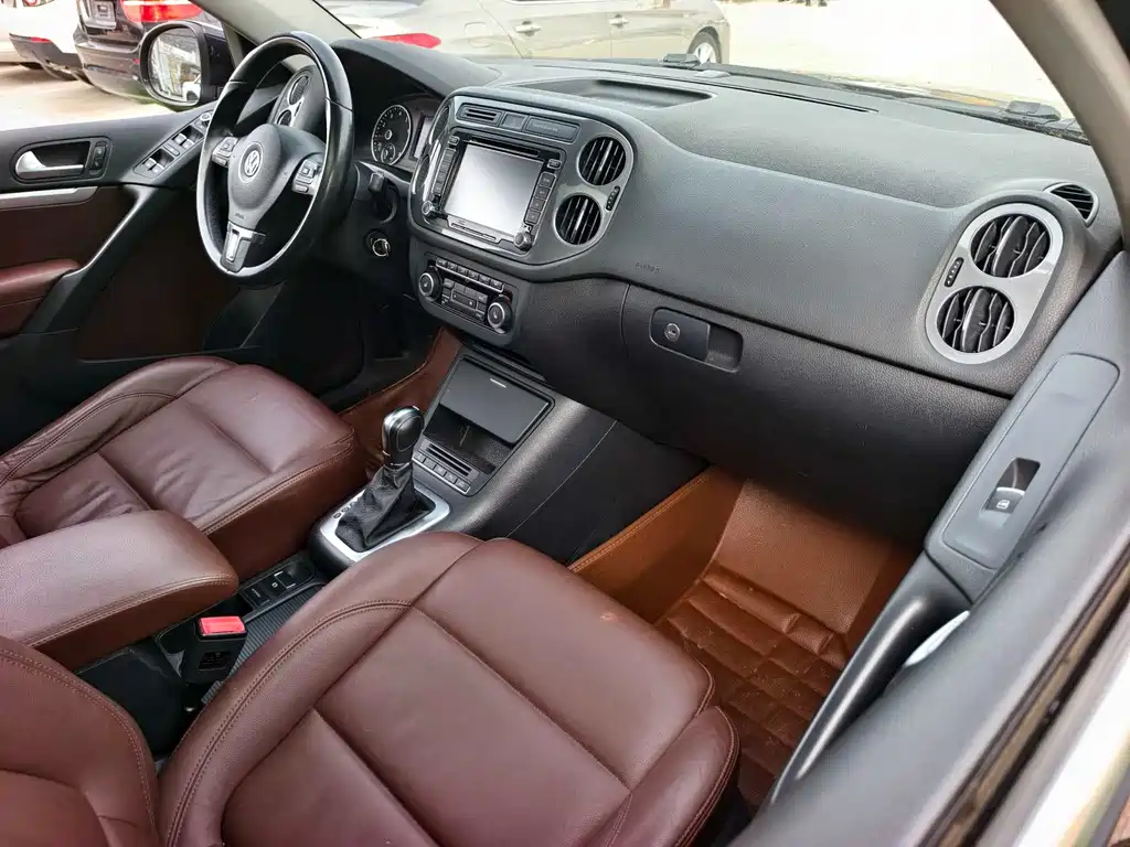 Volkswagen Tiguan 2014 — фото 17
