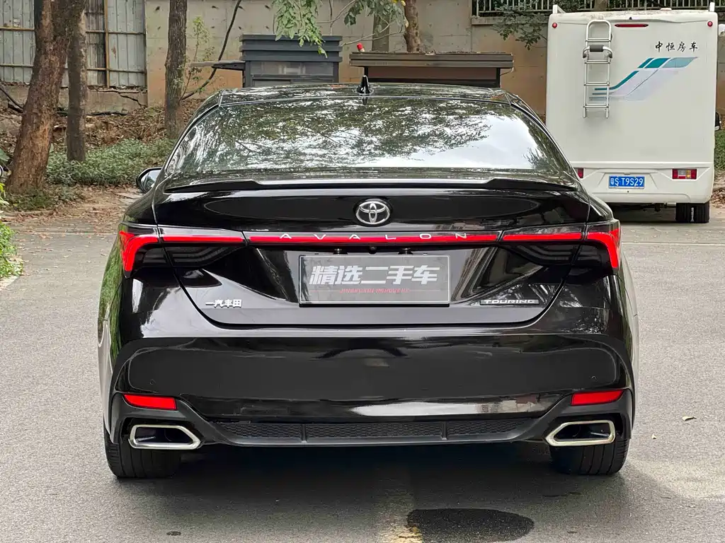 Toyota Avalon 2020 — фото 16