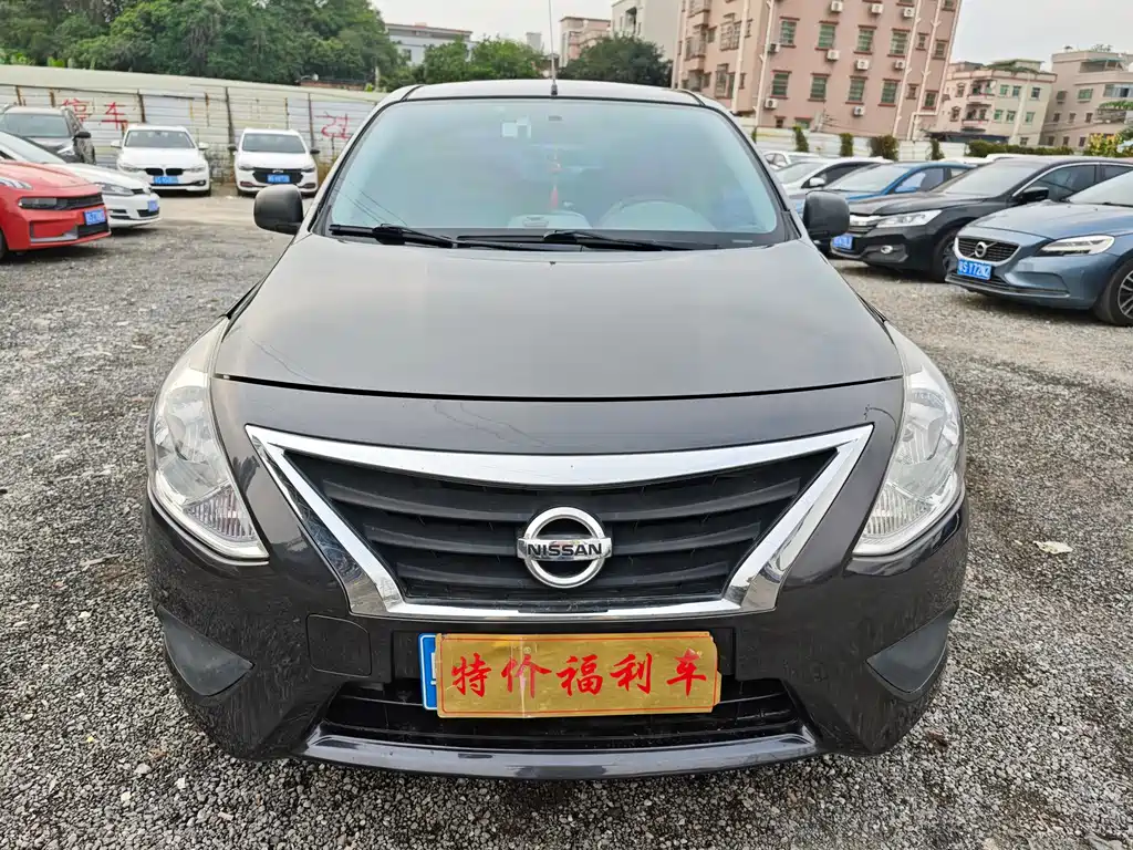 Nissan Sunny 2016 — фото 1