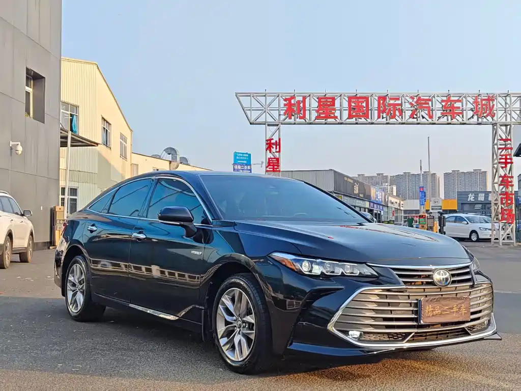 Toyota Avalon 2021 — фото 3