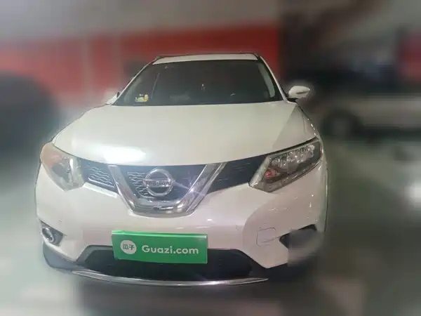 Nissan X-Trail 2014