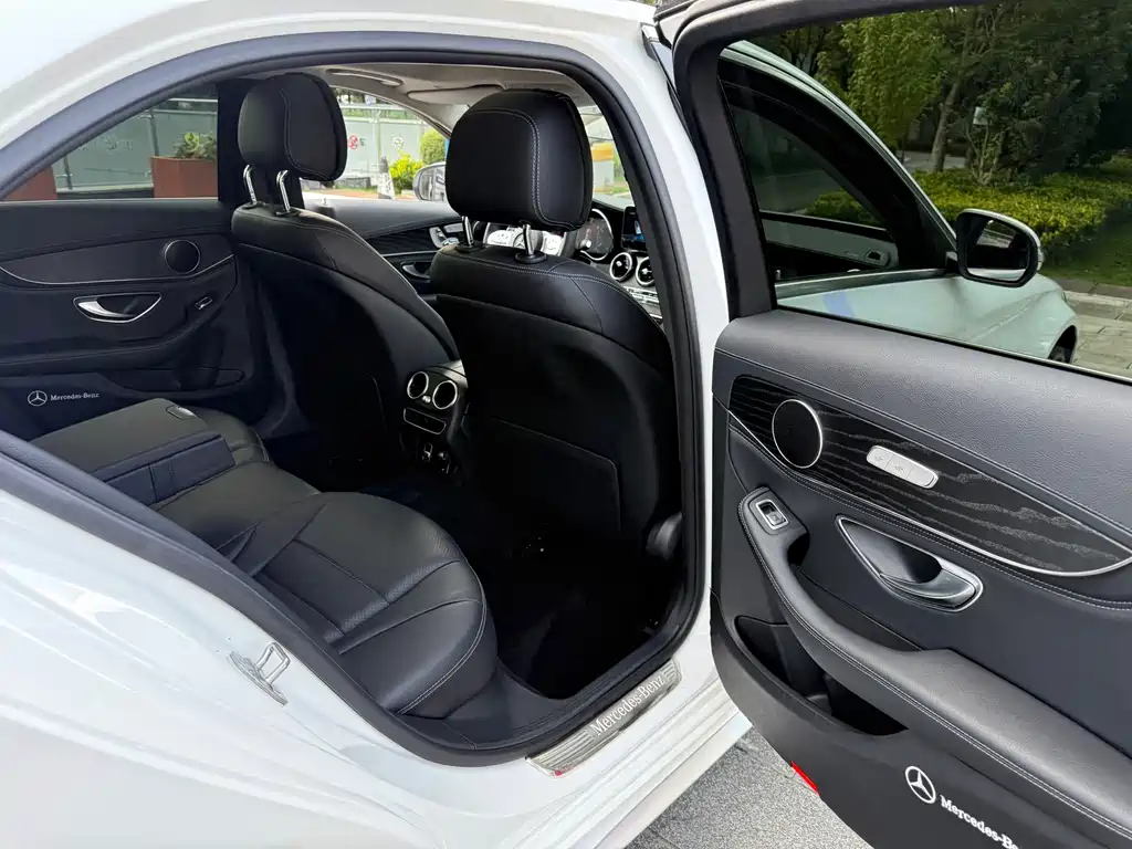 Mercedes-Benz C-Class 2020 — фото 43