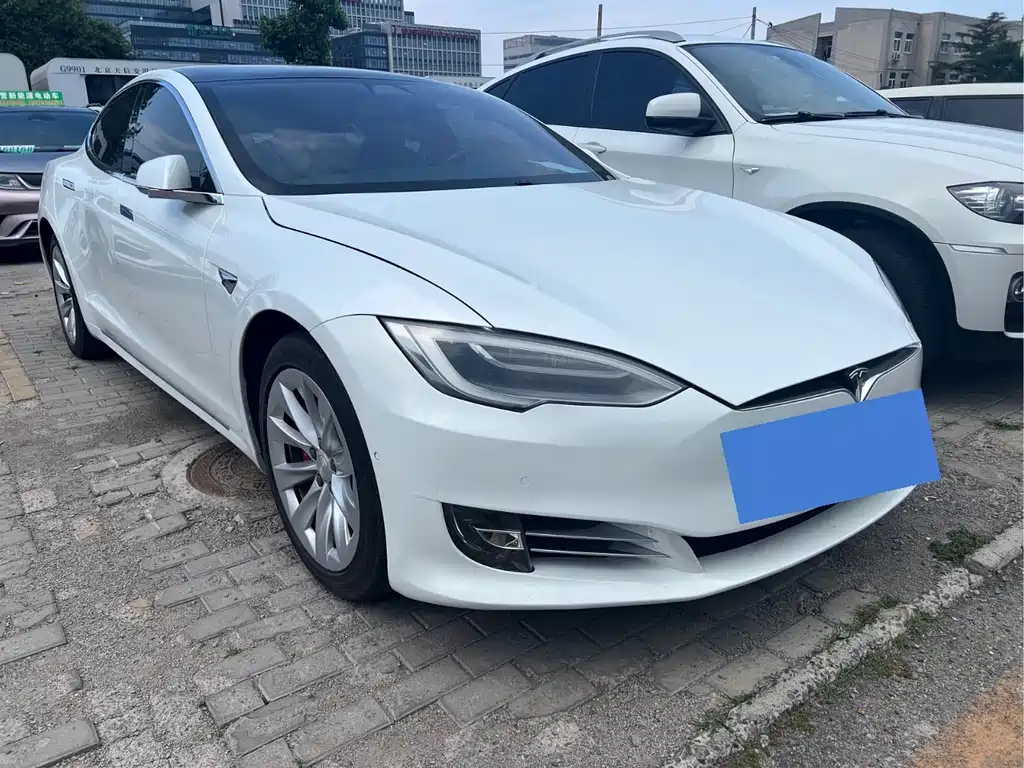 Tesla Model S 2019 — фото 3