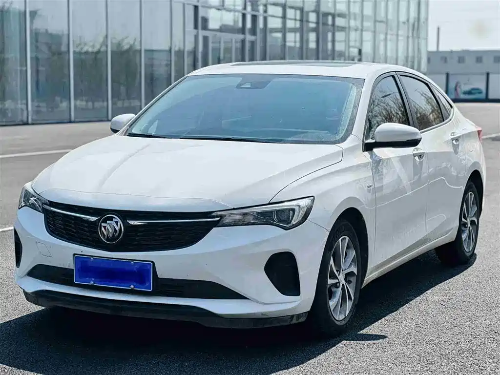 Buick Verano 2023 — фото 1