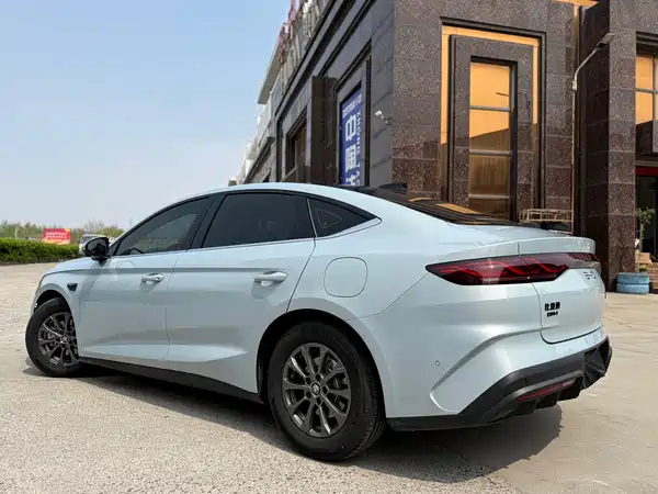 BYD Qin L 2025