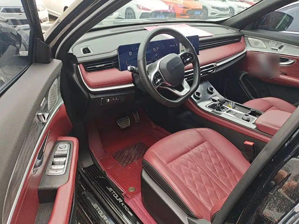 Jetour Jietu X70 PLUS 2023 — фото 12