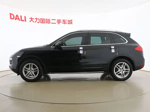 Porsche Cayenne 2011