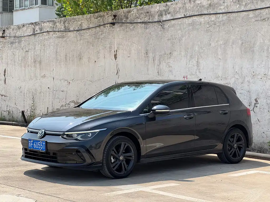 Volkswagen Golf 2022