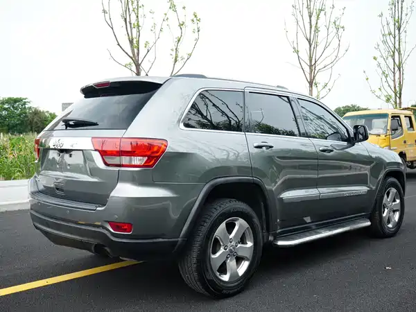 Jeep Grand Cherokee 2013