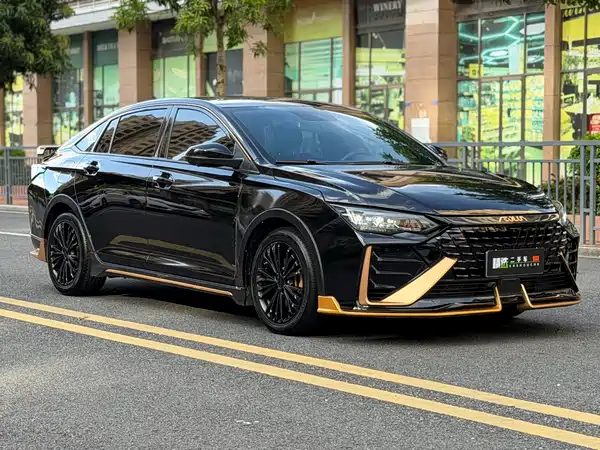 Dongfeng Yixuan MAX 2022