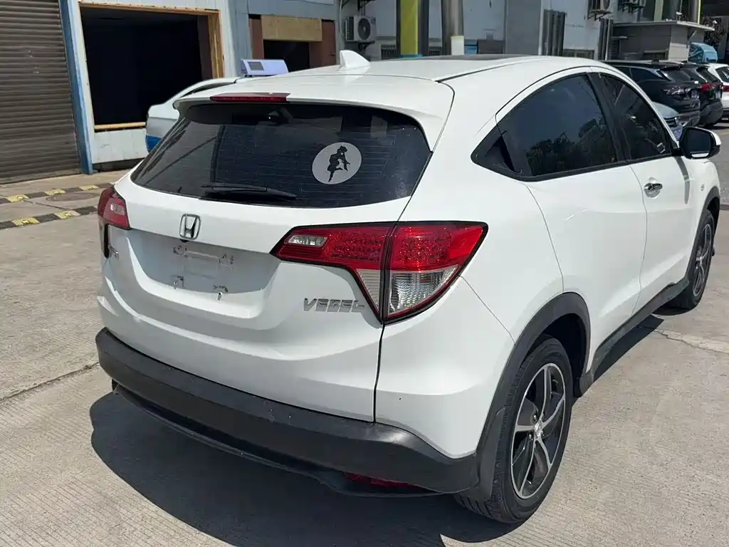Honda Vezel 2022 — фото 11