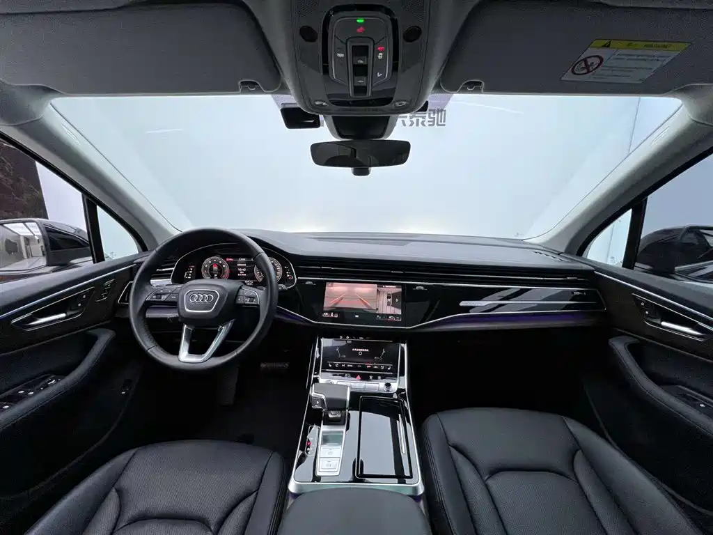 Audi Q7 2023 — фото 14