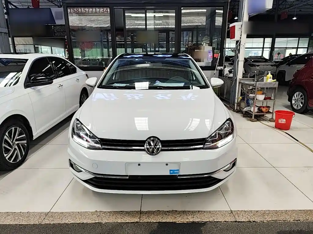 Volkswagen Golf 2020