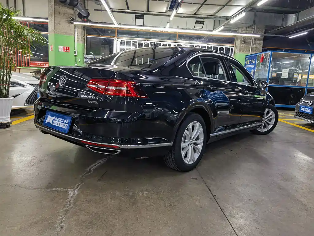 Volkswagen Magotan 2019