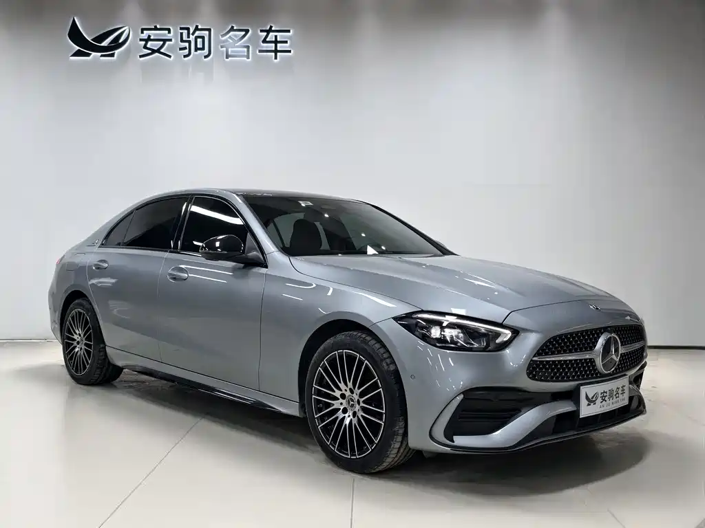 Mercedes-Benz C-Class 2023 — фото 3