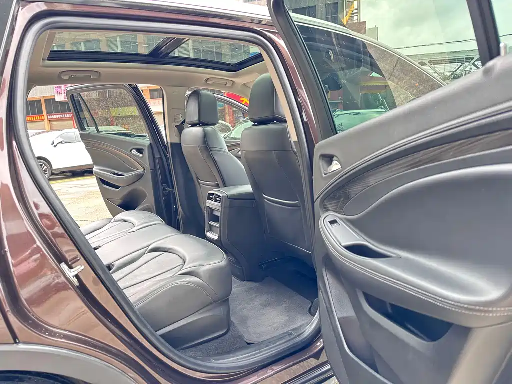 Buick Envision Plus 2020 — фото 8
