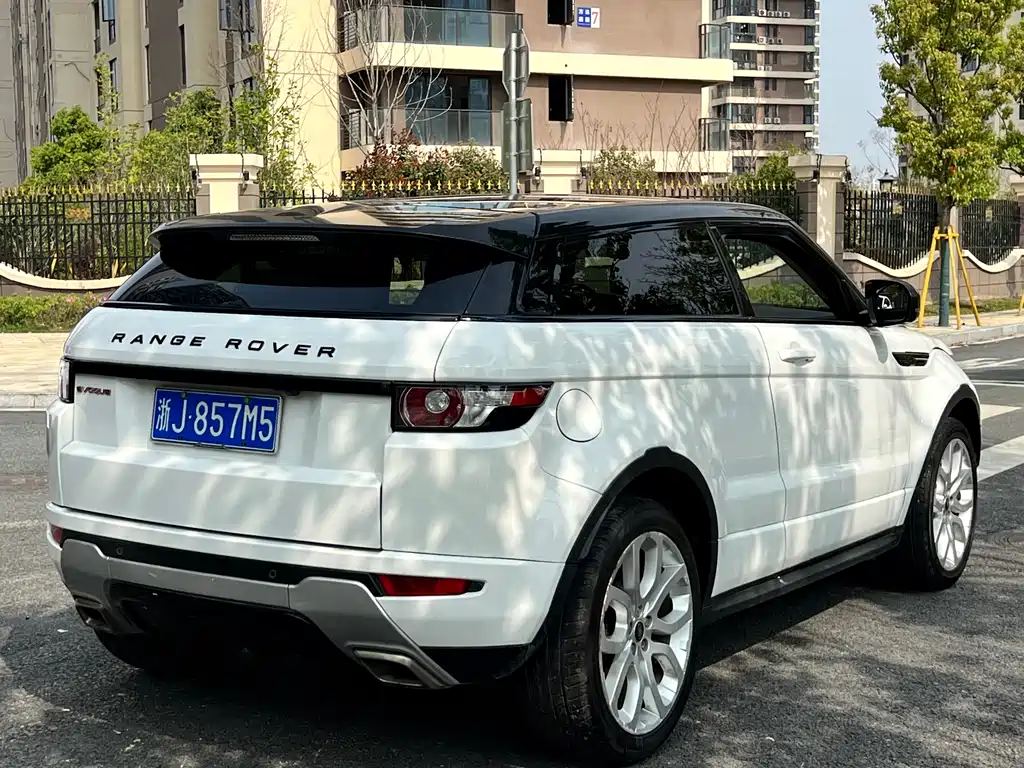Land Rover Evoque 2013 — фото 5