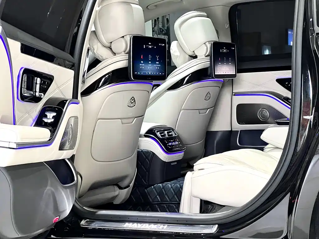 Mercedes-Benz Maybach S-Class 2023 — фото 14