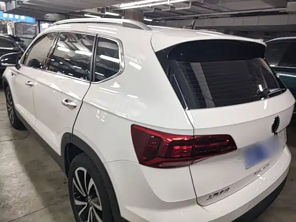 Volkswagen Tharu 2021