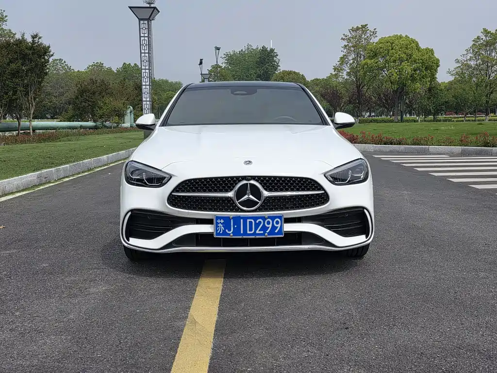 Mercedes-Benz C-Class 2022 — фото 2