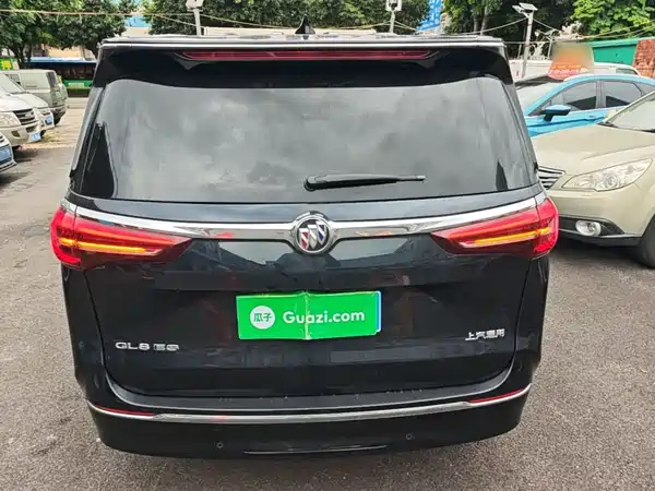 Buick GL8 2023