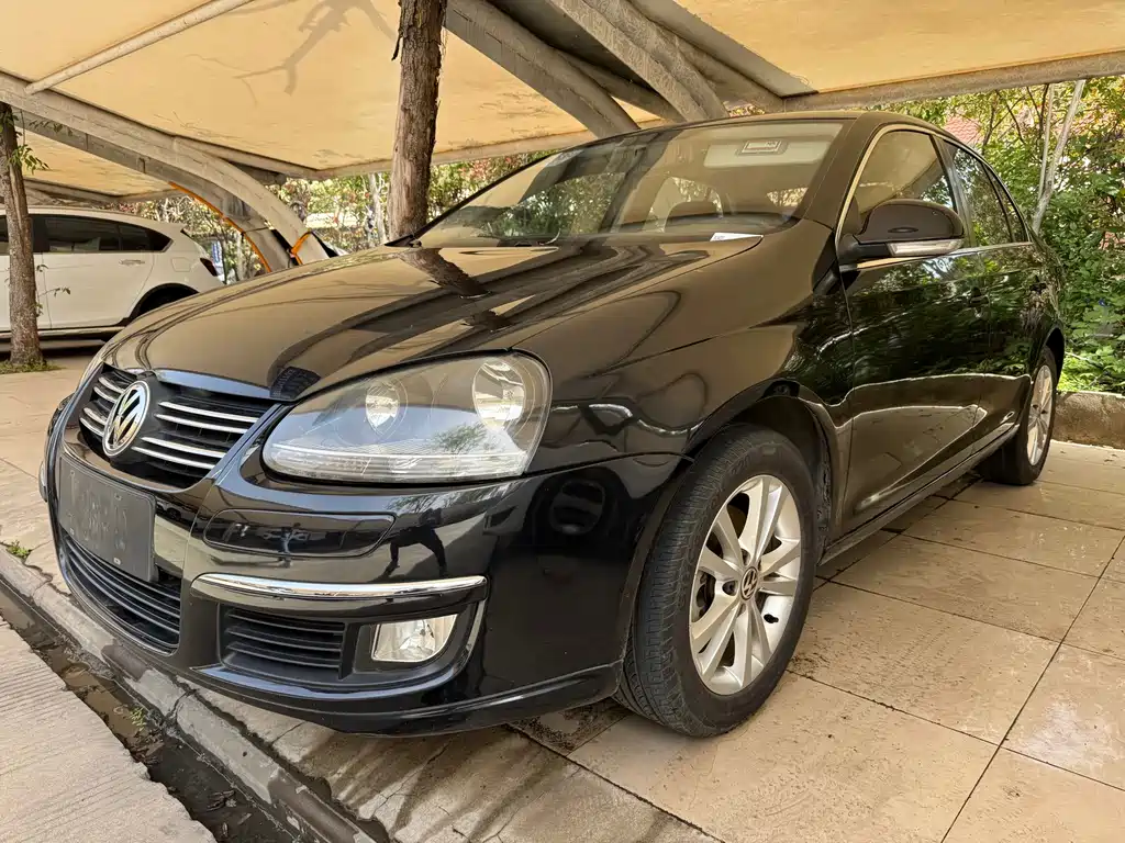 Volkswagen Sagitar 2011
