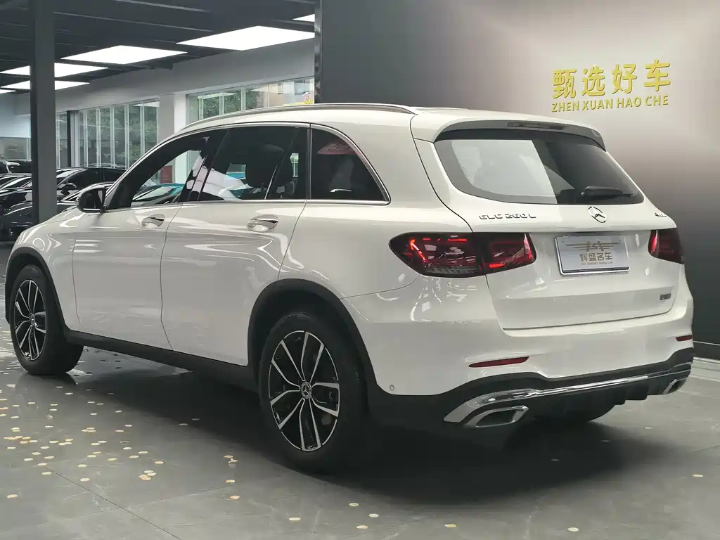 Mercedes-Benz GLC 2022 — фото 12
