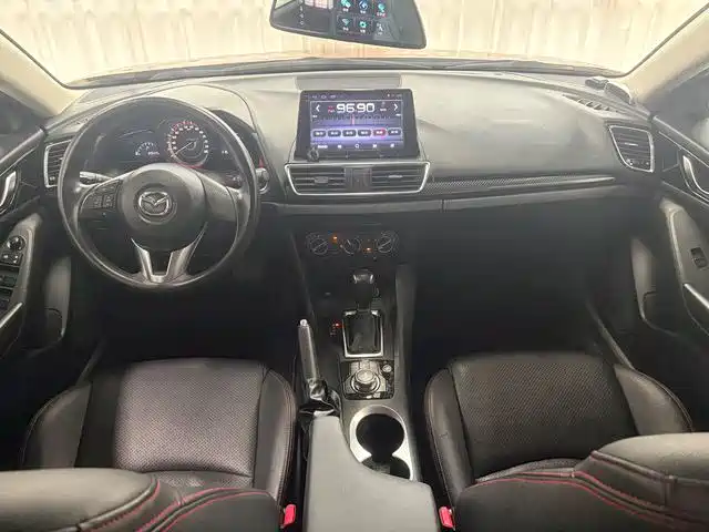 Mazda 3 Angkesela 2016