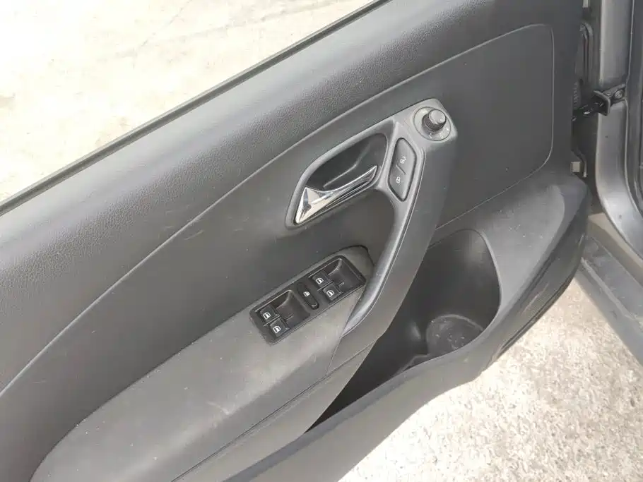 Volkswagen Polo 2013
