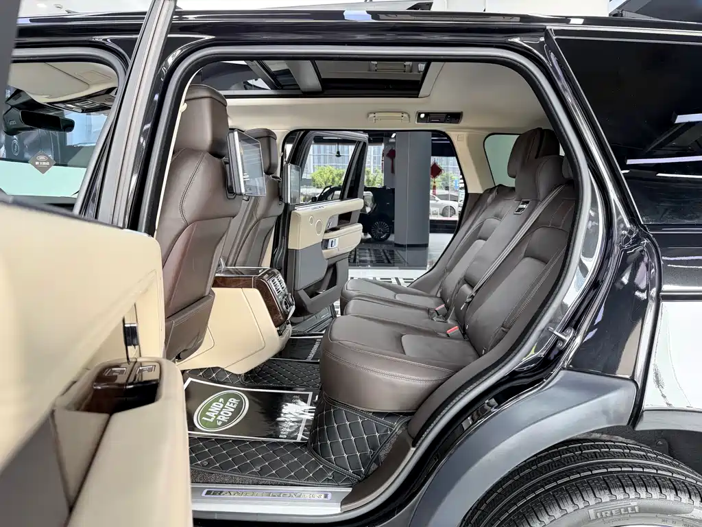 Land Rover Range Rover 2022 — фото 10