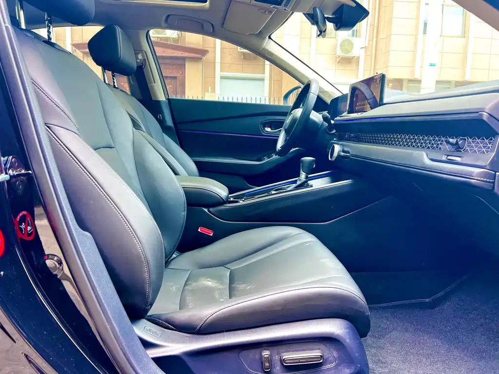 Honda Accord 2025 — фото 15