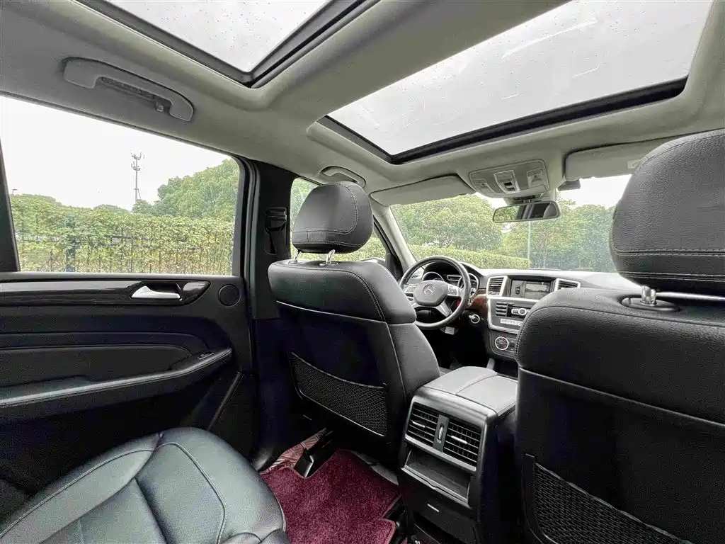 Mercedes-Benz M-Class 2014 — фото 17
