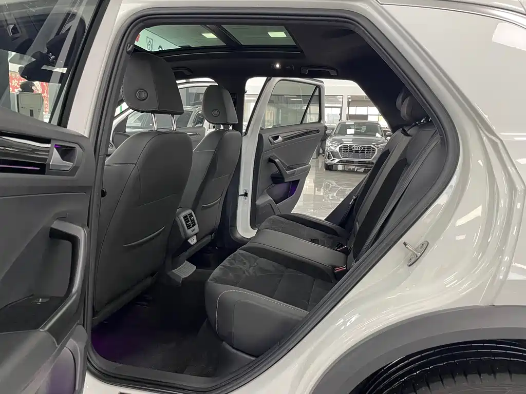 Volkswagen T-Roc 2021