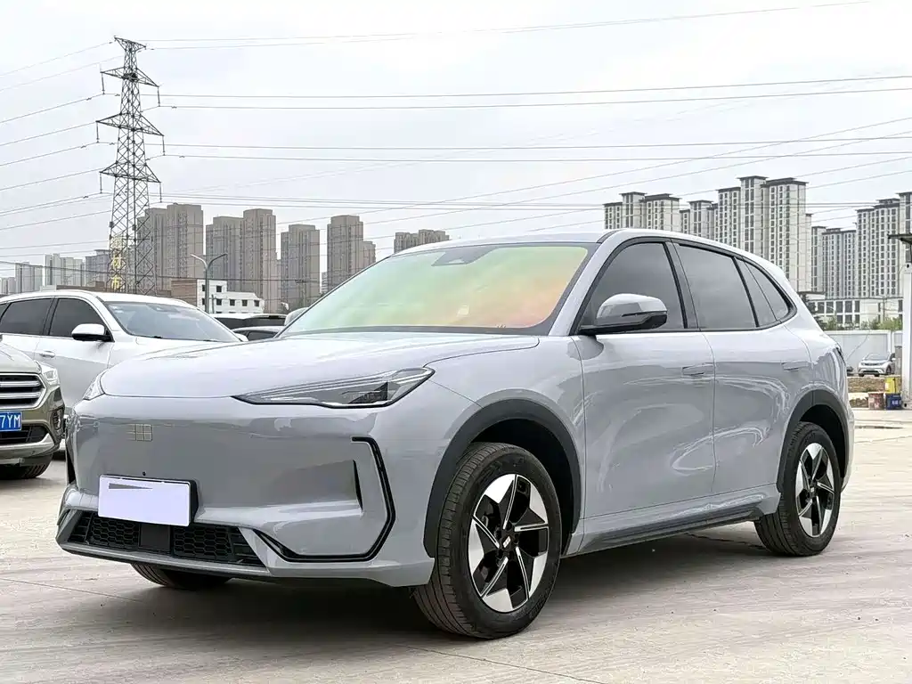 Geely Galaxy E5 2025 — фото 1