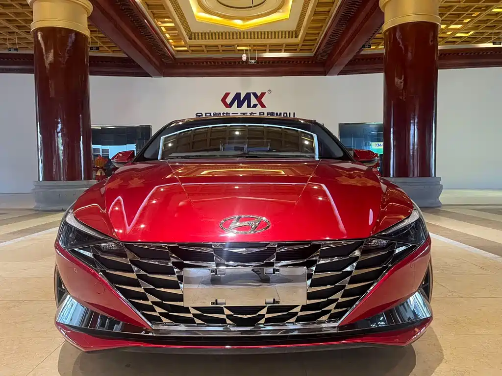 Hyundai Elantra 2022