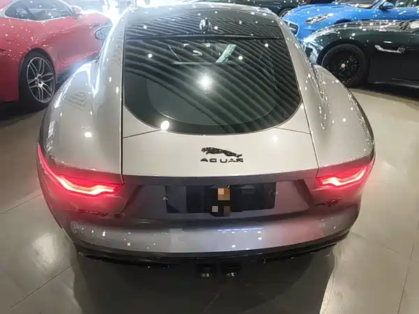 Jaguar F-TYPE 2020
