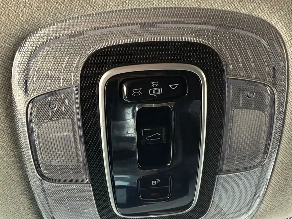 Hyundai Elantra 2022 — фото 14