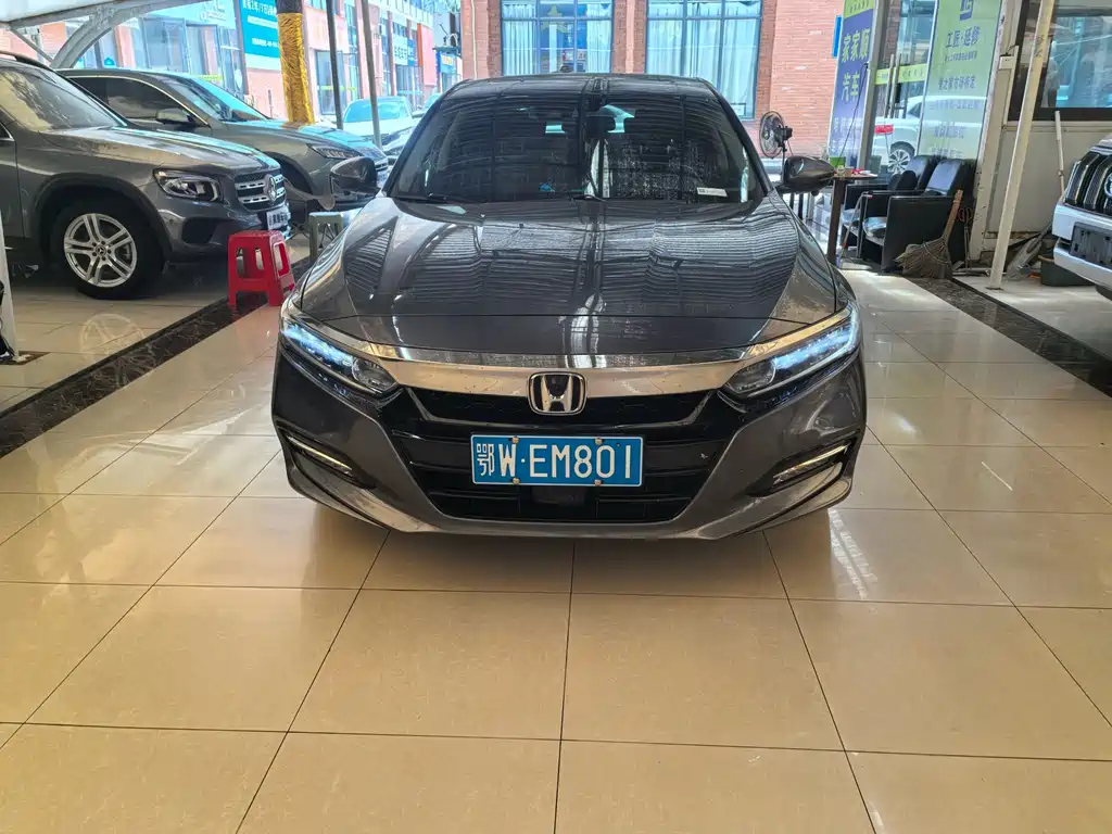 Honda Accord 2020 — фото 2
