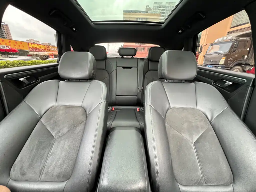 Porsche Macan 2016 — фото 18