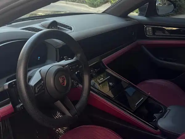 Porsche Panamera 2024