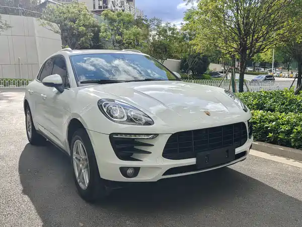 Porsche Macan 2017