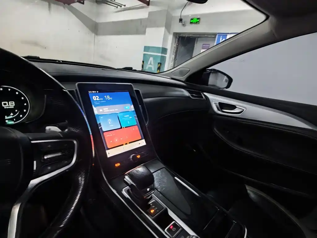 Roewe MAX 2020 — фото 18