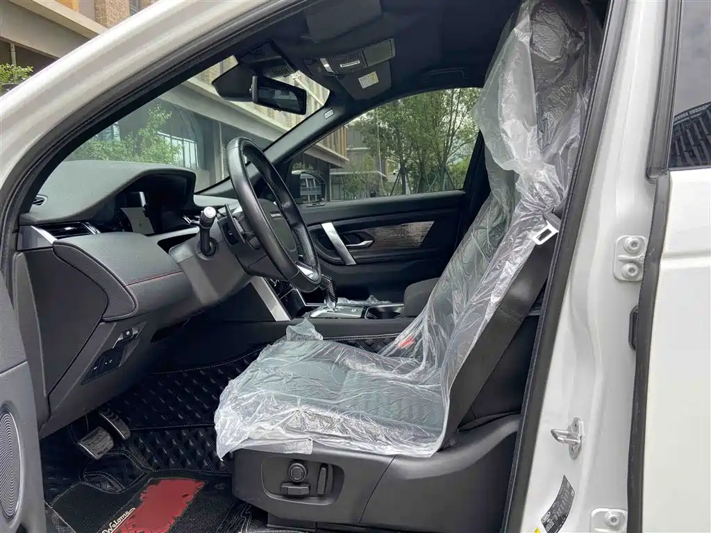 Land Rover Discovery Sport 2020 — фото 9