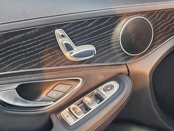 Mercedes-Benz C-Class 2016