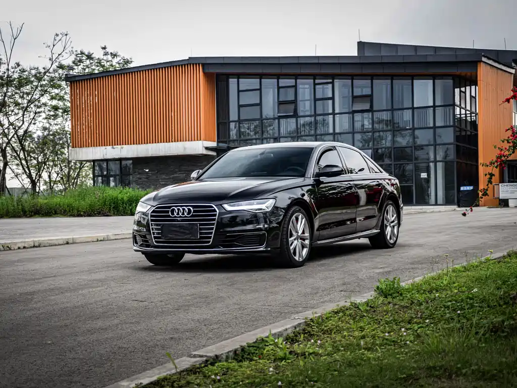 Audi A6L 2018 — фото 2